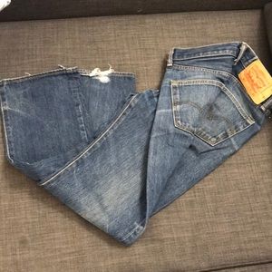 Men’s Levi’s jeans